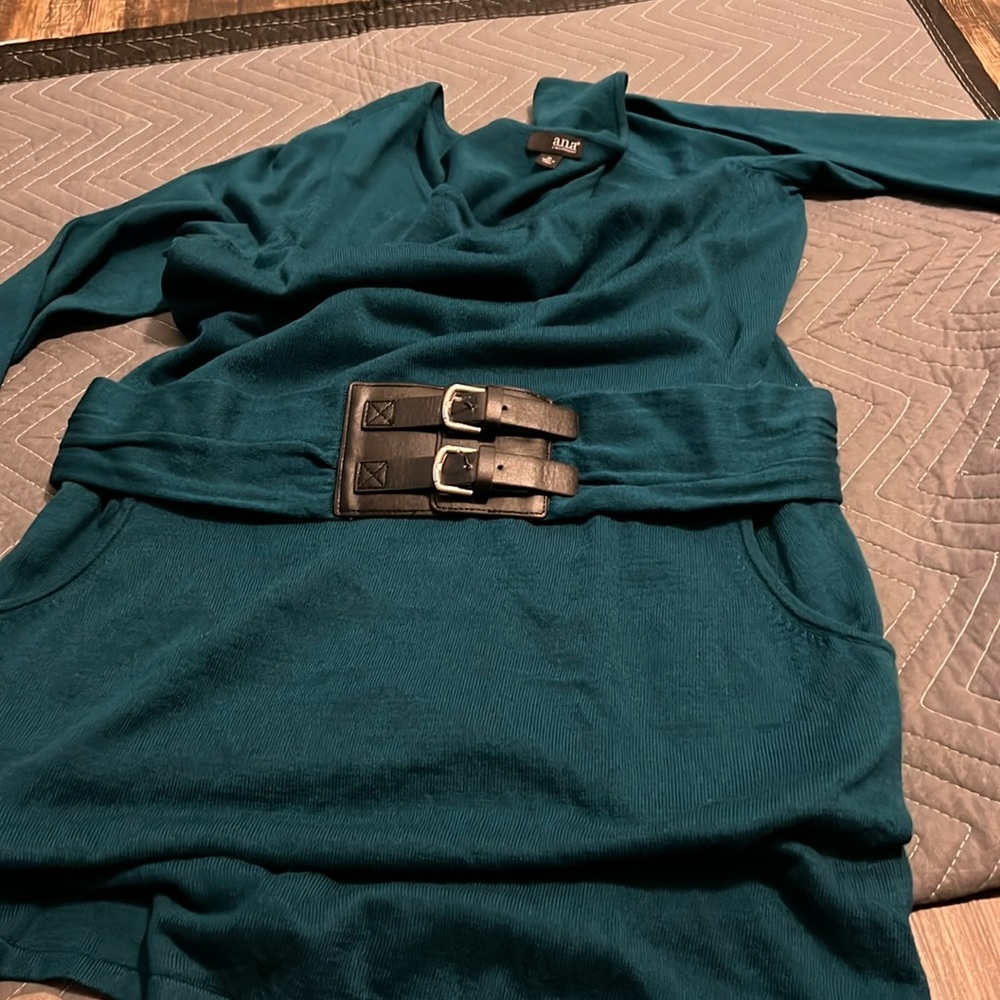 Ana. Xl dress green sweater dress